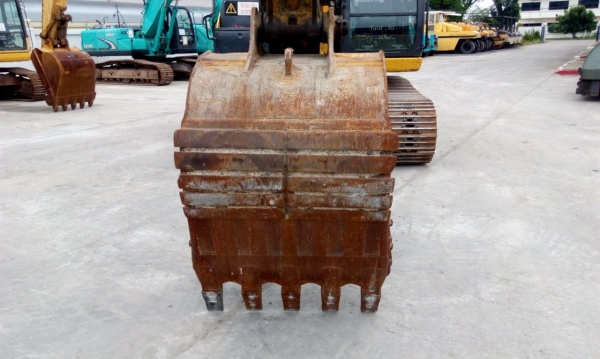 รถขุด SUMITOMO SH200-5 รถนำเข้า100\% รถขุด SUMITOMO SH200-5 รถนำเข้า100\%