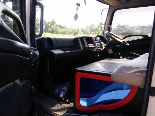 รถหกล้อกลาง HINO 500 เครื่อง 175HP รถหกล้อกลาง HINO 500 เครื่อง 175HP