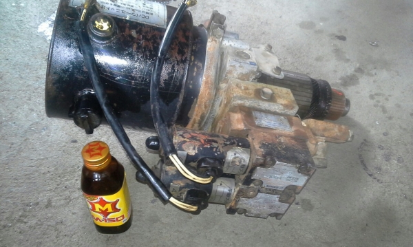 ปั้มไฮดรอลิดสี่สาย24โวลท