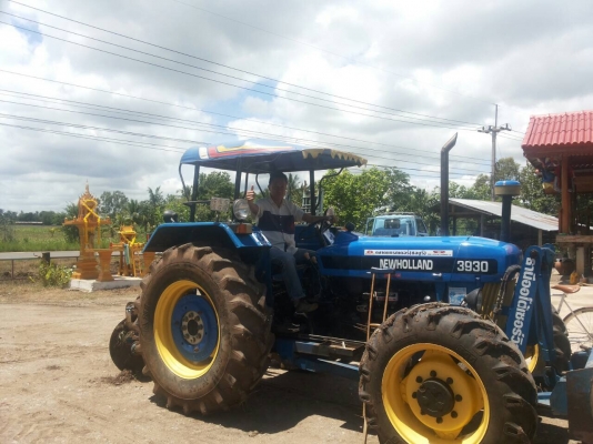 รถแทรกเตอร์