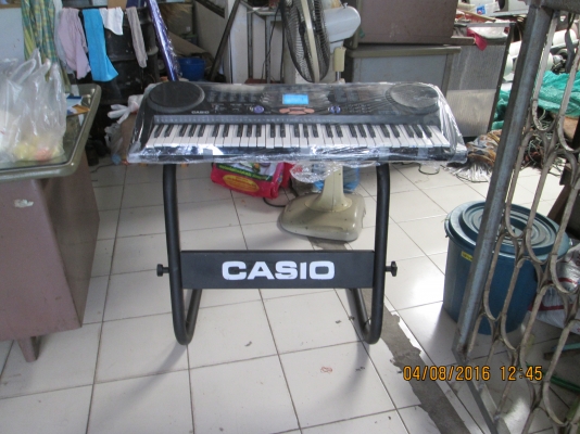 ขายครับ  ราคาถูกๆครับ  สภาพใหม่ๆครับ สนใจ 081-585-6957