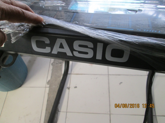 ขายครับ  ราคาถูกๆครับ  สภาพใหม่ๆครับ สนใจ 081-585-6957