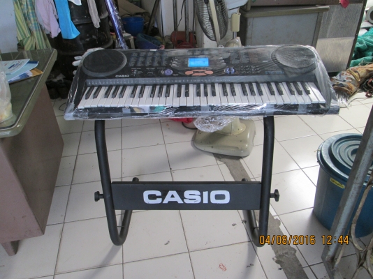 ขายครับ  ราคาถูกๆครับ  สภาพใหม่ๆครับ สนใจ 081-585-6957