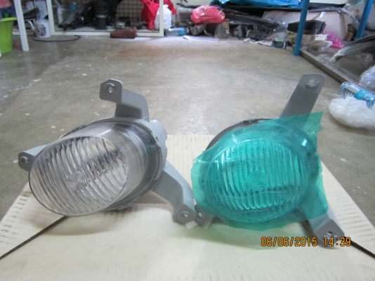 เชพอามีโอ้ไฟตัดหมอกในกันชนหน้า R-Lของแท้