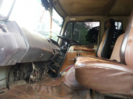 ขายรถ10ล้อ ดั้ม2เพลา FM227 เครื่อง220แรง EM100 พาวเวอร์ เบรกจิฟฟี่ ภายในสวย ยางดี สภาพพร้อมใช้งาน เอกสารพร้อมโอน ราคา780,000 สนใจโทร 090-8588220คุณนะ 093-3258446คุณบิว หรือเข้าดูสินค้าอื่นๆได้ที่ www.narong2truck.com หรือ www.truck.in.th/498 หรือเพจFacebo