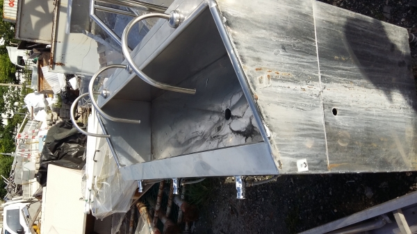 อ่างล้างมือสแตนเลส