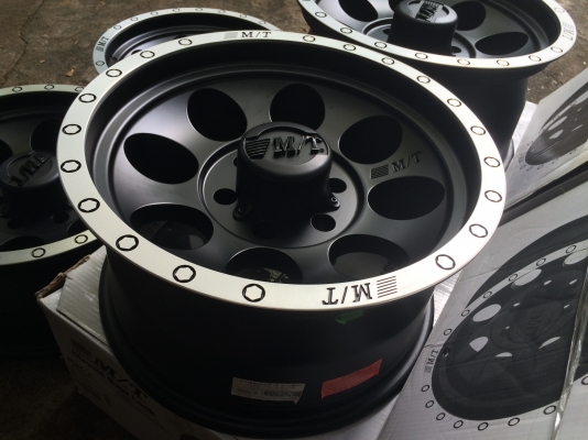 Mickey Thomson Classic Baja Lock ขอบ17 แท้ๆ