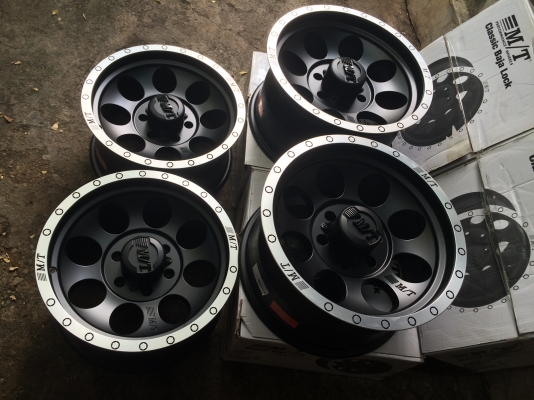 Mickey Thomson Classic Baja Lock ขอบ17 แท้ๆ