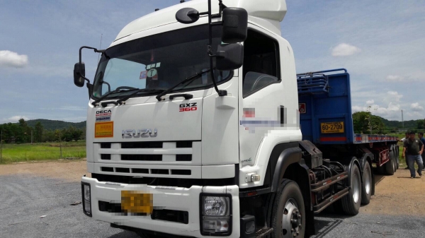 ขายด่วนครับ หัวลาก ISUZU DECA360 ปี55 พร้อม หางพื้นเรียบ 3 เพลา รถสวยพร้อมใช้งาน ครับ