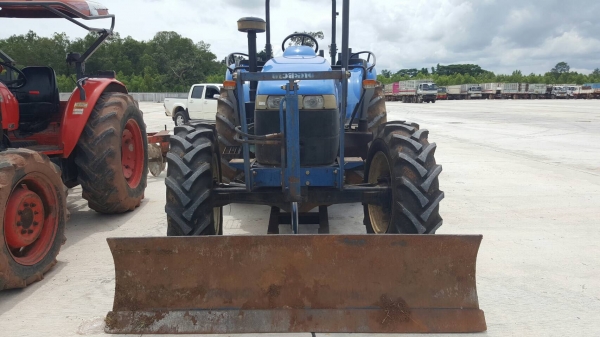 ขาย รถไถ New Holland TD95D 98HP Plus 2 เพลา ปี 56 เอกสารเล่มทะเบียนครบ อุปกรณ์มีแค่ผานดันหน้า ขาย รถไถ New Holland TD95D 98HP Plus 2 เพลา ปี 56 เอกสารเล่มทะเบียนครบ อุปกรณ์มีแค่ผานดันหน้า