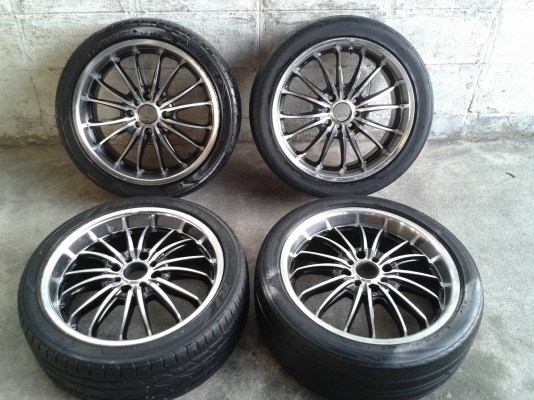 ขอบ17นิ้ว4รู100/114 พร้อมยาง สวยๆ 4 ล้อ ราคา 6900 บาท