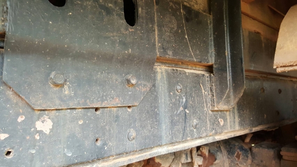 ขาย 10 ล้อ หัวยาว 2 เพลาดั้ม ช่วงล่างใหญ่จัมโบ้ เครื่อง EH700 168 แรงม้า คัสซีสวย คานหน้าใหญ่ สโลว์อินเตอร์ พวงมาลัยพาวเวอร์ ทะเบียนพร้อมโอนครับ