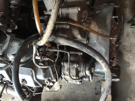 เครื่อง NISSAN RE8 โม่ปูน