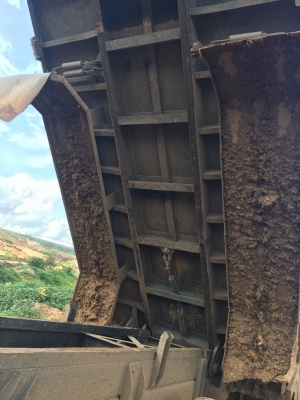 รถฮีโน่ 10 ล้อดั้ม FM1A 344 แรงม้า. ปี 53.     สนใจติดต่อ  081 - 6079515