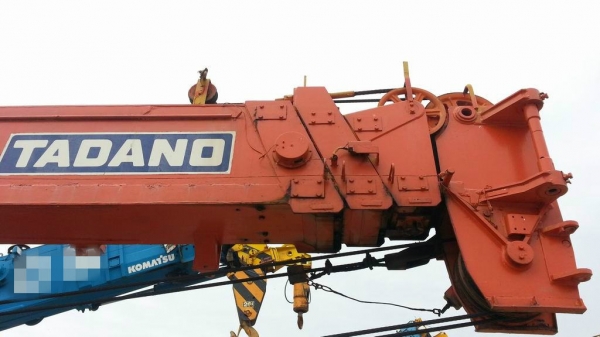 ขายสินนำเข้ารคเครน รถแบคโคร และเครื่องจักรกลหนักอื่นๆ