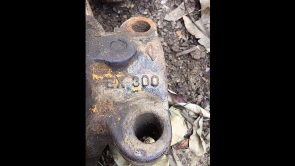 ขายลอนเลอร์ฮิตาชิ Ex-300 ลูกละ2000บาทสภาพสวยพร้อมแน่นทุกลูก