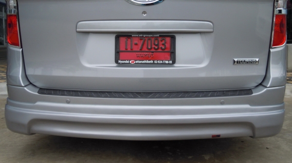 ชุดพาร์ทสเกิร์ตรอบคันเเละอุปกรณ์ประดับยนต์รอบของ Hyundi H1 ชุดพาร์ทสเกิร์ตรอบคันเเละอุปกรณ์ประดับยนต์รอบของ Hyundi H1