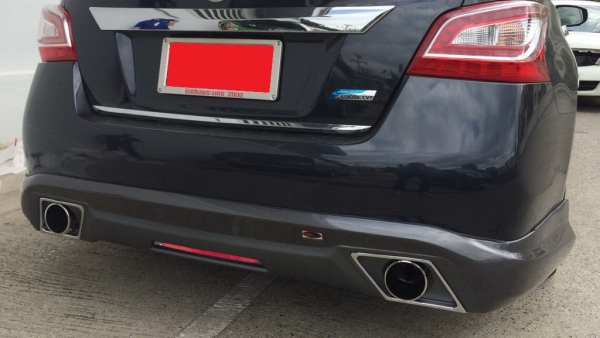 ชุดพาร์ทสเกิร์ตรอบคันเเละอุปกรณ์ประดับยนต์รอบของ Nissan Teana