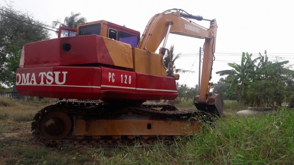 ขาย!! >>> Komatsu Pc120 รุ่น 3 <<< รถใช้งานได้ ราคา 330,000 บาท ขาย!! >>> Komatsu Pc120 รุ่น 3 <<< รถใช้งานได้ ราคา 330,000 บาท