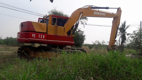 ขาย!! >>> Komatsu Pc120 รุ่น 3 <<< รถใช้งานได้ ราคา 330,000 บาท ขาย!! >>> Komatsu Pc120 รุ่น 3 <<< รถใช้งานได้ ราคา 330,000 บาท