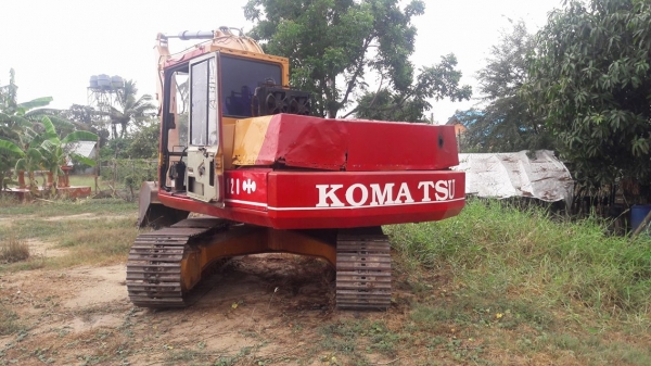 ขาย!! >>> Komatsu Pc120 รุ่น 3 <<< รถใช้งานได้ ราคา 330,000 บาท ขาย!! >>> Komatsu Pc120 รุ่น 3 <<< รถใช้งานได้ ราคา 330,000 บาท