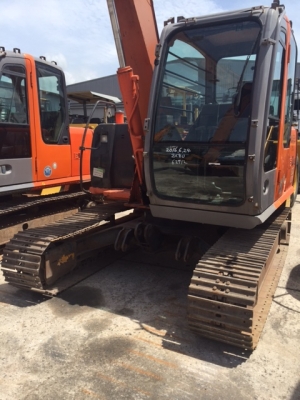 มาแล้วรถขุด HITACHI ZX80LCK LONG BOOM 10 M. มาแล้วรถขุด HITACHI ZX80LCK LONG BOOM 10 M.