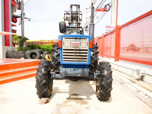 รถไถนำเข้าจากญี่ปุ่น ISEKI TL2700 4x4 พร้อมใช้งาน ติดต่อคุณเอ 090-9977111