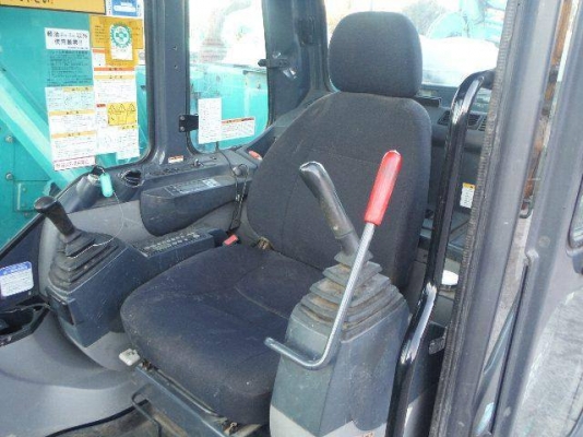 KOBELCO รุ่น SK 135 SR-2 ปี 2010 KOBELCO รุ่น SK 135 SR-2 ปี 2010