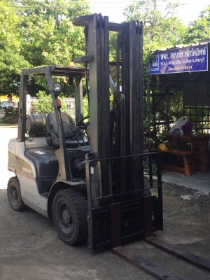 รถยก 2.5 เสายกสูง 6.0 เมตร(เสา 3 ตอน) ไซร์ชิฟ เครื่องยนต์แก๊ซ-เบนซิล รถยก 2.5 เสายกสูง 6.0 เมตร(เสา 3 ตอน) ไซร์ชิฟ เครื่องยนต์แก๊ซ-เบนซิล