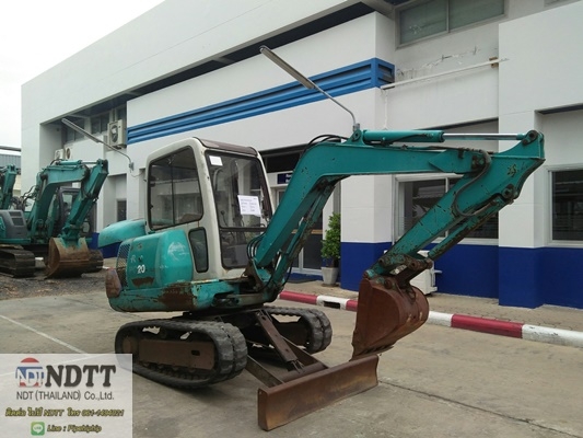 ขายรถขุด KOMATSU PC20-7 นำเข้าจากญี่ปุ่น สภาพดีขายไม่แพงครับ  061-419-4021 ไปป์ครับ