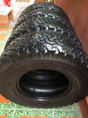 ยาง bf all 265/75/16 ปี 13