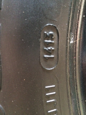 ยาง bf all 265/75/16 ปี 13