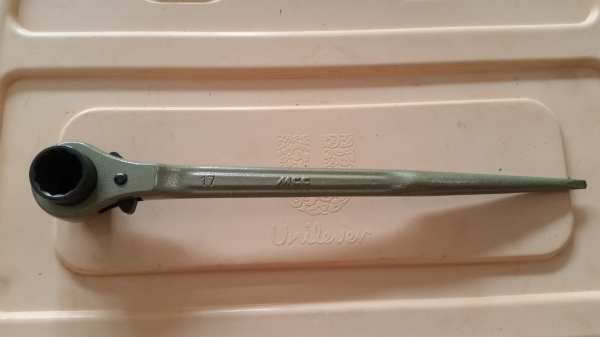 ขายประแจก๊อกแก๊กหางหนู