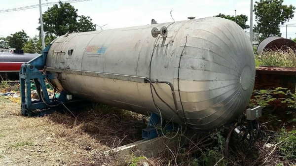 ถัง เครื่องอบ ขนาด 12,000 ลิตร สวยๆครับ ถัง เครื่องอบ ขนาด 12,000 ลิตร สวยๆครับ