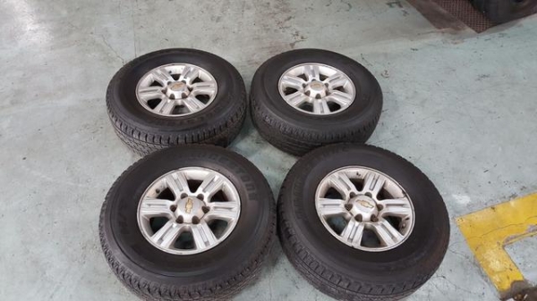 ล้อchevrolet corolado ขอบ16 เดิมๆพร้อมยาง 265-70-16
