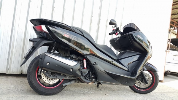 Forza300 รถบ้านแท้ ดูแลดีเข้าศูนย์ทุกระยะ รถใช้งานไม่เคลเปลี่ยนเปลือก ราคาคุยได้