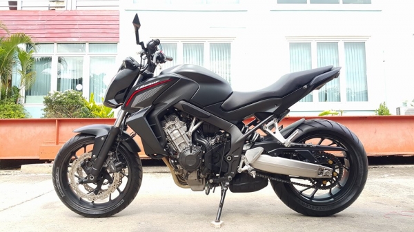 CB650f 2014 รถสวย ไม่ล้มชนแปะ รถบ้าน ราคาคุยกันได้ครับ