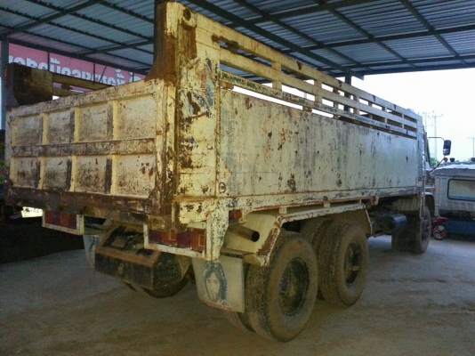 ขายรถ10ล้อ ดั้ม2เพลา FM18 เครื่อง185แรง HO7C พาวเวอร์ เบรกจิฟฟี่ เกียร์อิตั้น สภาพพร้อมใช้งาน เอกสารพร้อมโอน ราคา630,000 สนใจโทร 090-8588220คุณนะ 093-3258446คุณบิว หรือเข้าดูสินค้าอื่นๆได้ที่ www.narong2truck.com หรือ www.truck.in.th/498 หรือเพจFacebook ณ