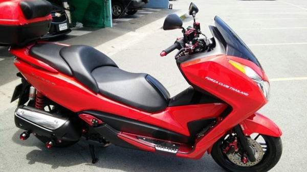 ขาย Forza 300 สีแดง ปลายปี 2014