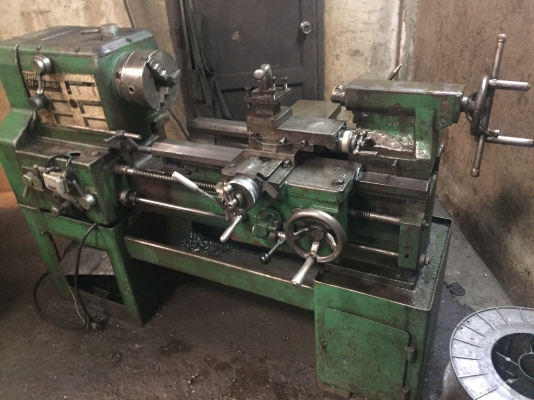 ขายเครื่องกลึง5ฟุตใต้หวัน2เพลาพร้อมใช้เปิดคอม้าได้ราคามิตรภาพ48000ครับสนใจทักครับ ขายเครื่องกลึง5ฟุตใต้หวัน2เพลาพร้อมใช้เปิดคอม้าได้ราคามิตรภาพ48000ครับสนใจทักครับ