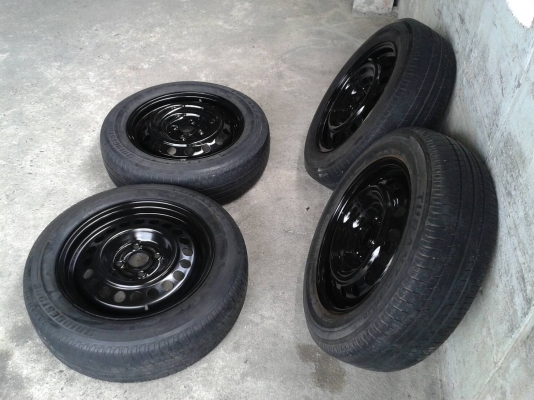 ล้อกะทะ15นิ้ว4รู100 พร้อมยาง สวยๆ 4 ล้อ ราคา 1900 บาท ล้อกะทะ15นิ้ว4รู100 พร้อมยาง สวยๆ 4 ล้อ ราคา 1900 บาท