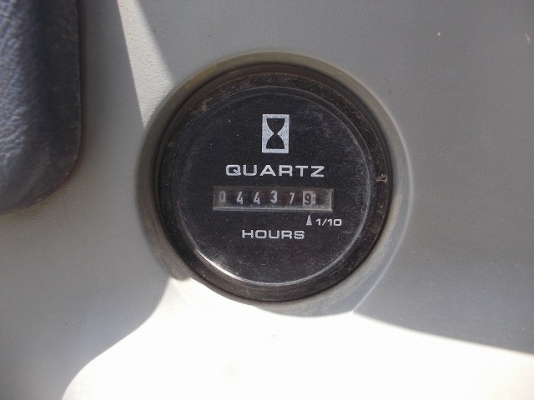 ขายรถแมคโคร KOBELCO SK135YY04 สภาพสวยราคาถูก จากญี่ปุ่นแท้100\% ชั่วโมงน้อย 4,000กว่าชม. โทร 081-1463244(เจ๊สุ)