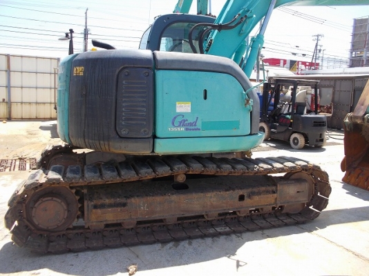 ขายรถแมคโคร KOBELCO SK135YY04 สภาพสวยราคาถูก จากญี่ปุ่นแท้100\% ชั่วโมงน้อย 4,000กว่าชม. โทร 081-1463244(เจ๊สุ)