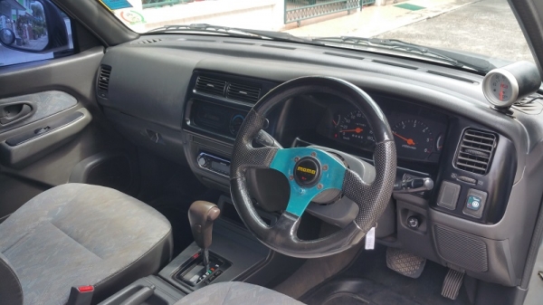ขายสตาร์ด้าCAB เครื่อง2.5 เกียร์ออโต้ ติดแก๊สระบบหัวฉีด แอร์เย็น