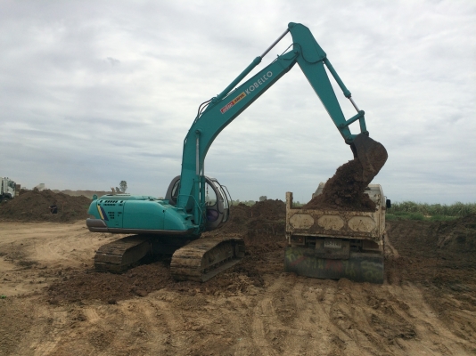 ขายด่วนKOBELCO SK200มาร์ค5ซูปเปอร์  ราคา 780000 บาท อินวอย ไฟฟ้าครบ สวยๆ