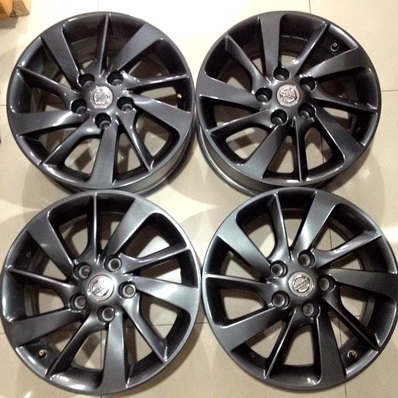 ล้อ16นิ้ว Nissan รุ่น ซิลฟี่ 5รู114