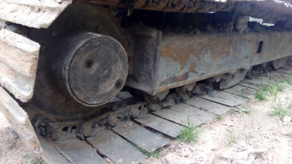 โคมัสสุ120-3เครื่องเดิมดีแห้งๆแรงๆด้วยปั่มเดิมเแวไม่ขยับบูมอาร์มพิเศษลูกเลอร์7ลูกบิดตัวซ้ายขวาสบายแอร์หนาว.โซ่หนาใช้งานได้เรยไม่ต้องซ่อมร้องมา395000ได้ตรงไหนครับ0837335338-0975511464-0999382823นิธิศ