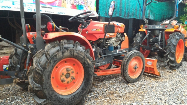ขายรถไถ KUBOTA KRT140 pto ดันหน้า และผาน3 ราคา 125,000 อ.แกลง จ.ระยอง มีบริการขนส่งทั่วไทย DC Tractor Rayong 0818618678,0899347475 https://www.facebook.com/DC-Tractor-Rayong-3071545327…/shop… id line=081-8618678 id line=089-9347475 ขายรถไถ KUBOTA KRT140 pto ดันหน้า และผาน3 ราคา 125,000 อ.แกลง จ.ระยอง มีบริการขนส่งทั่วไทย DC Tractor Rayong 0818618678,0899347475 https://www.facebook.com/DC-Tractor-Rayong-3071545327…/shop… id line=081-8618678 id line=089-9347475