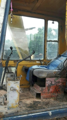 KOMATSU PC 60-5