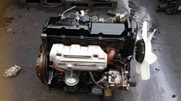 เครื่องยนต์ โตโยต้า ไมตี้ร์เอ็ก 2Lll เครื่องสวยพร้อมใช้